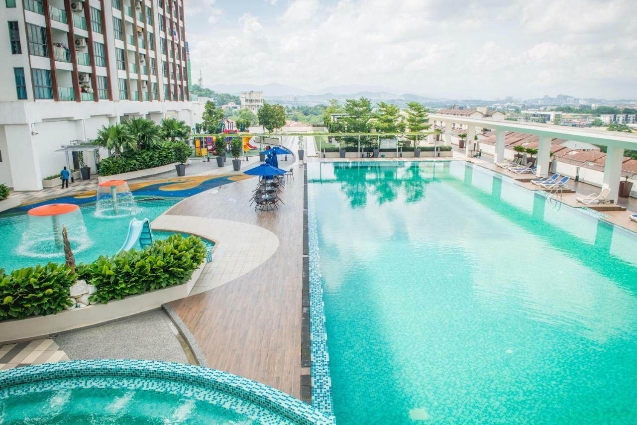 Amerin Mall & Suites Seri Kembangan Eksteriør bilde